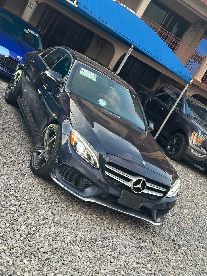 Mercedes-Benz C300 4Matic 2016 - Image 6