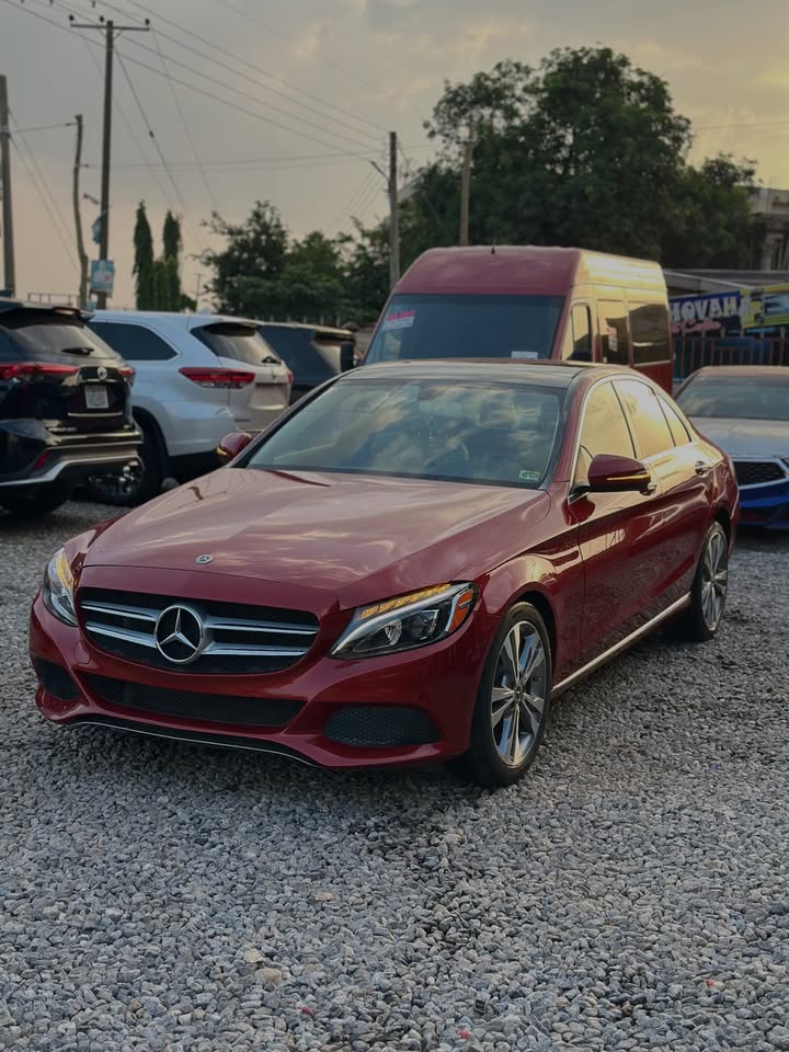 Mercedes-Benz C300 2018
