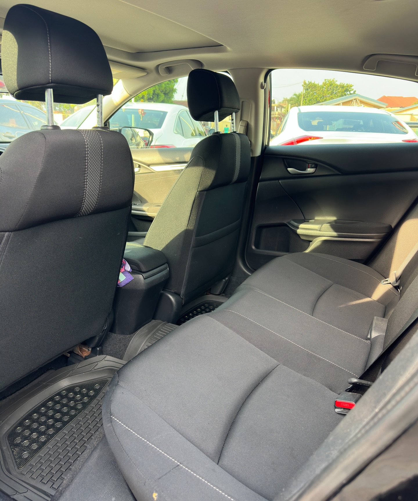 Honda Civic EX 2020 - Image 5