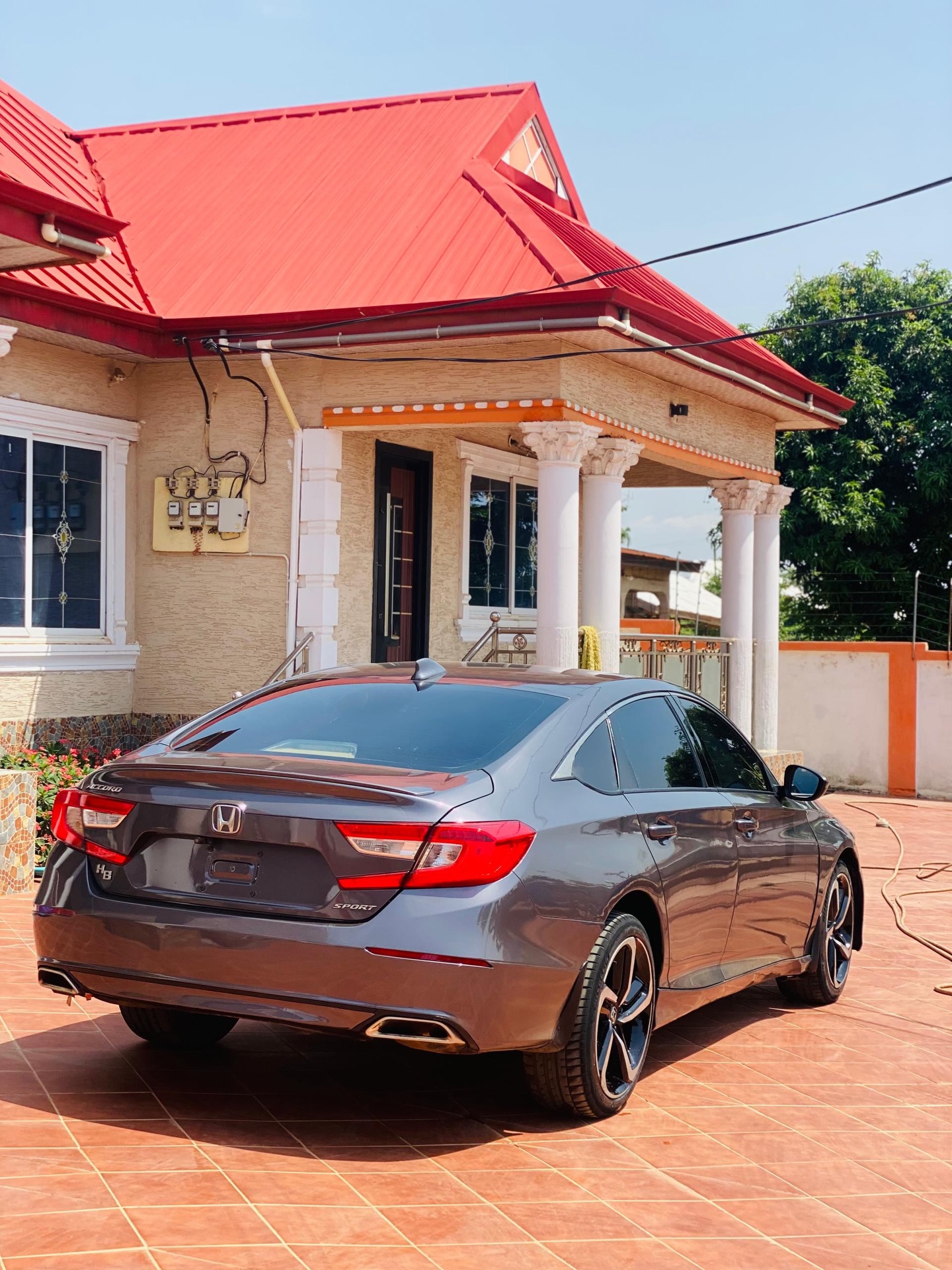 Honda Accord Sport 2018 - Image 2