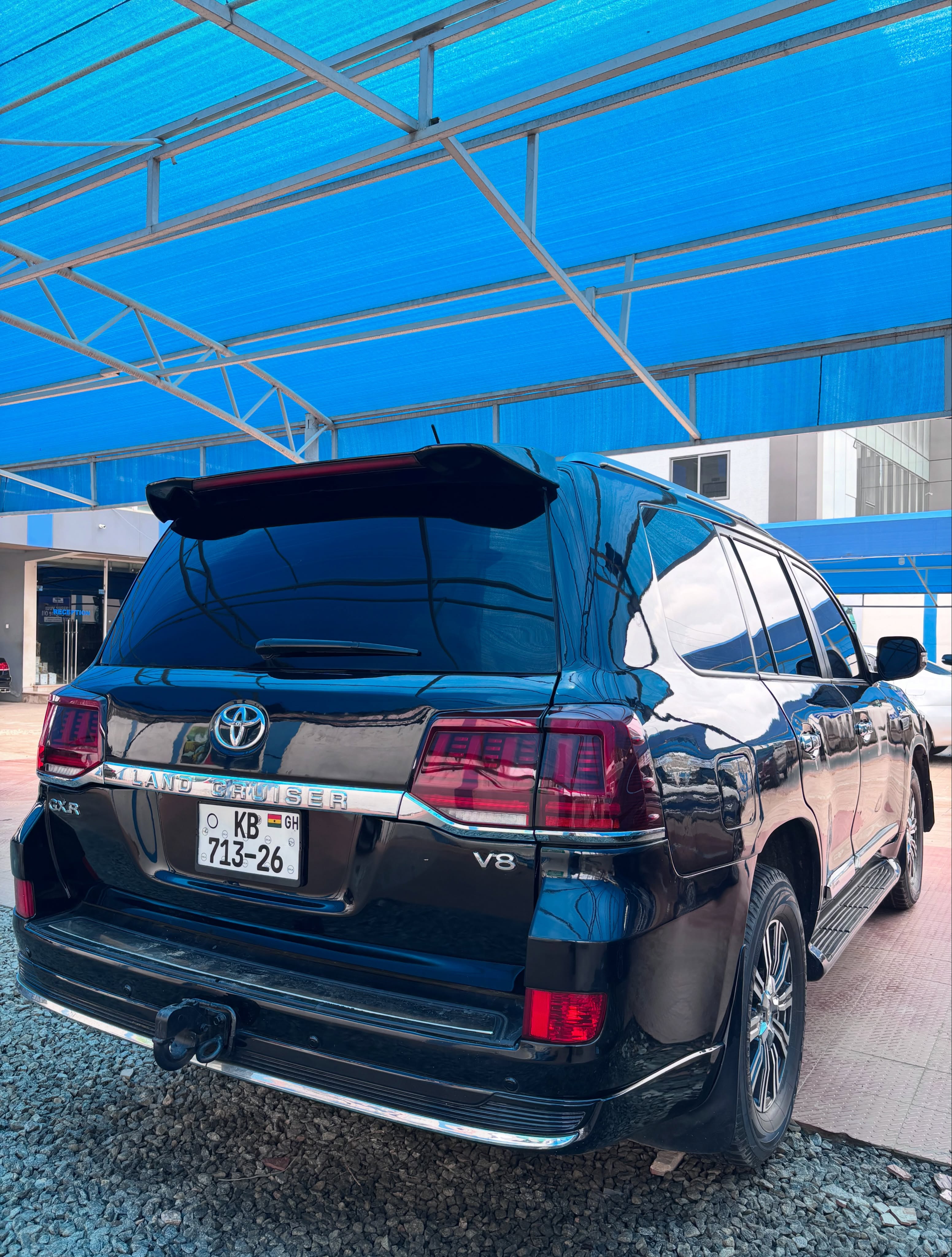 V8 Land Cruiser 2014 - Image 3