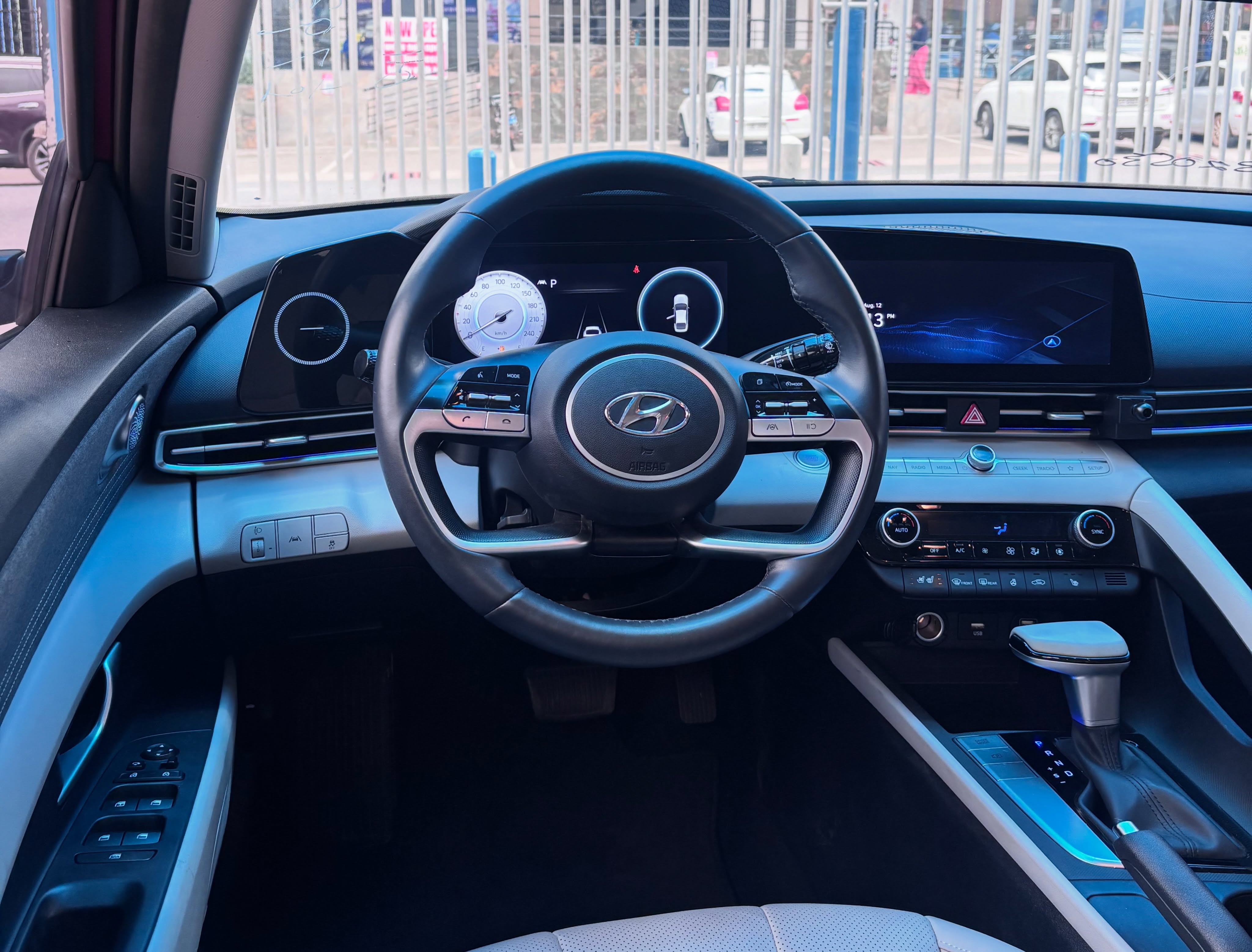2022 Hyundai Avante - Image 4