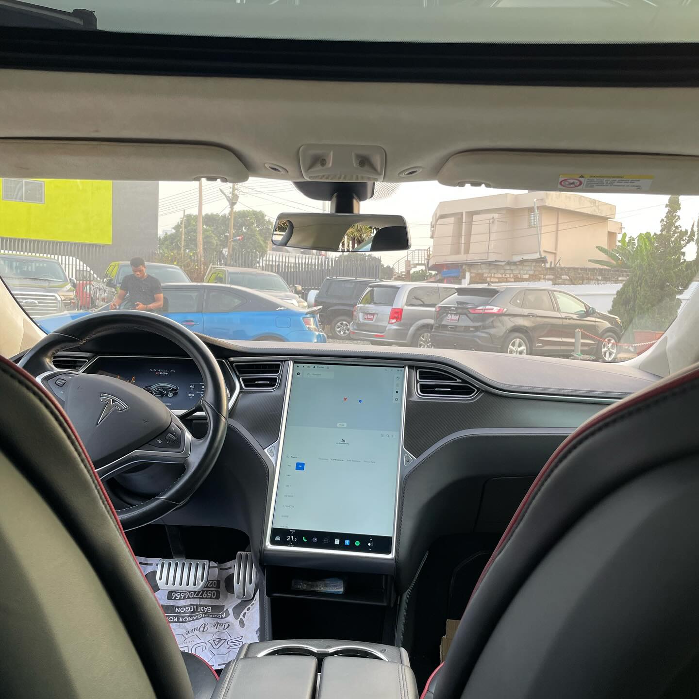 Tesla Model S P85+ - Image 4