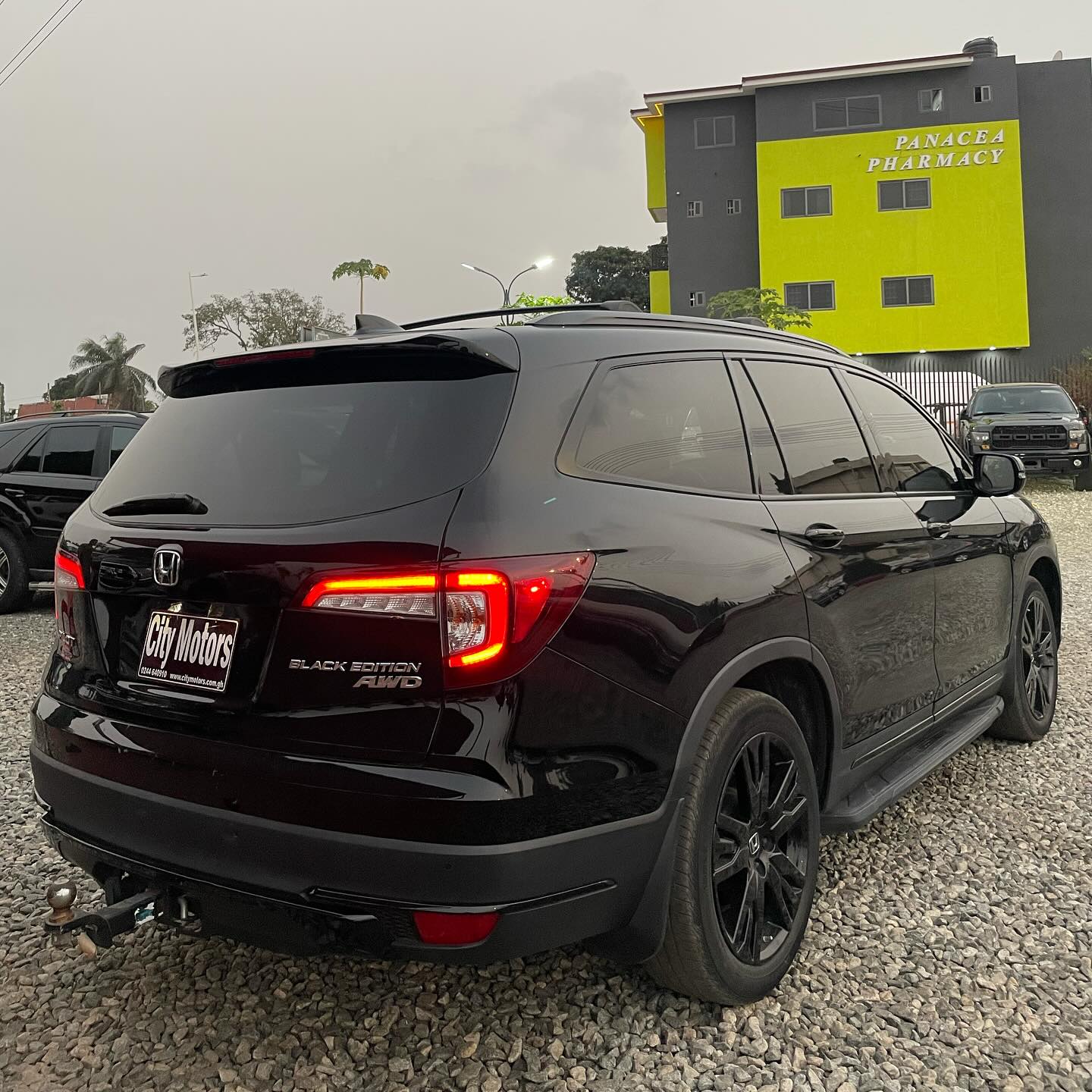 Honda Pilot Black Edition AWD 2021 - Image 2
