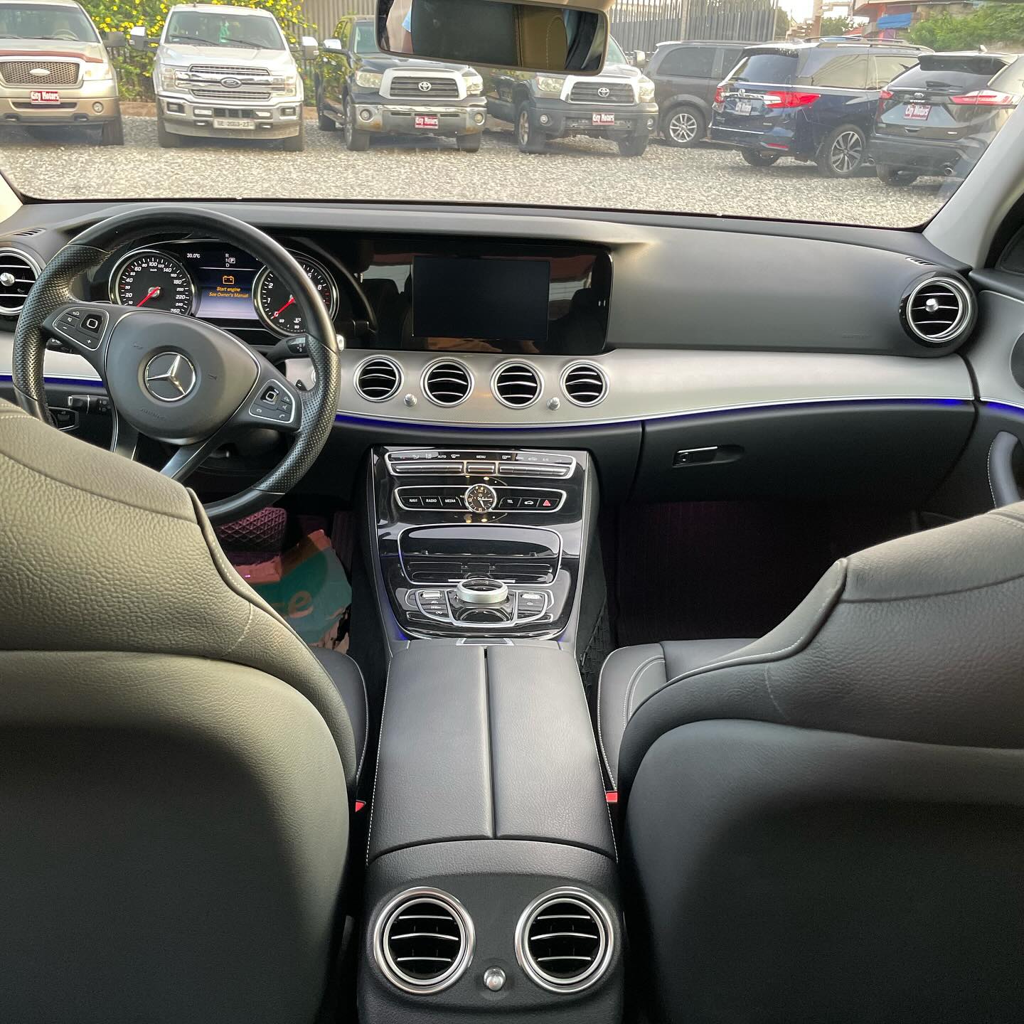 Mercedes Benz E300 2017