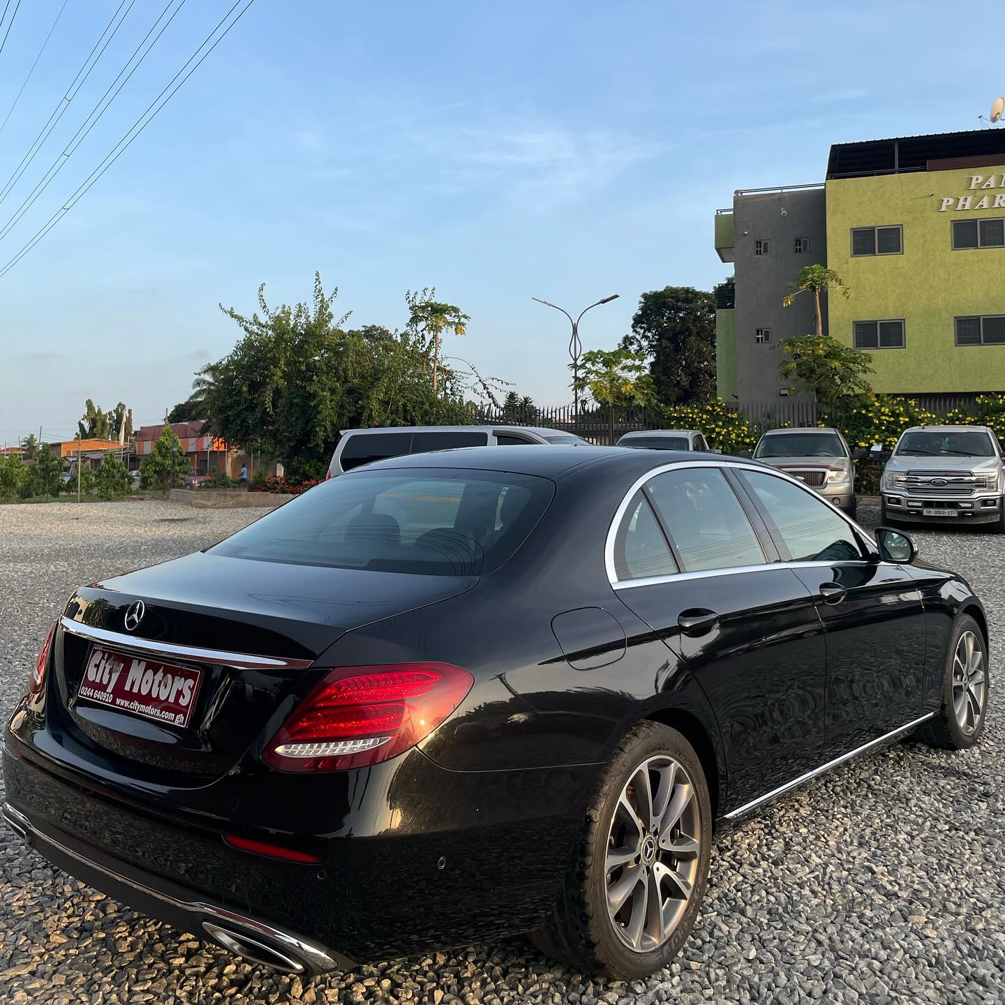 Mercedes Benz E300 2017 - Image 5