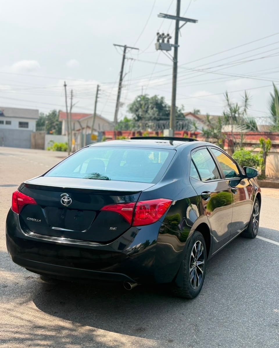 2019 Toyota Corolla SE - Image 5