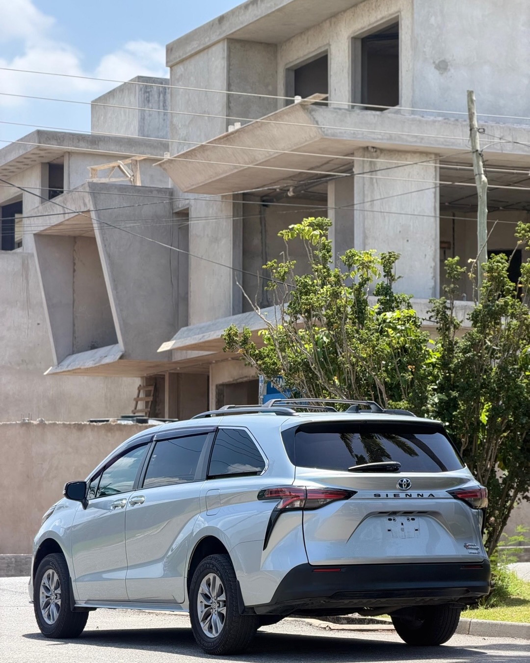 2022 Toyota Sienna Hybrid
