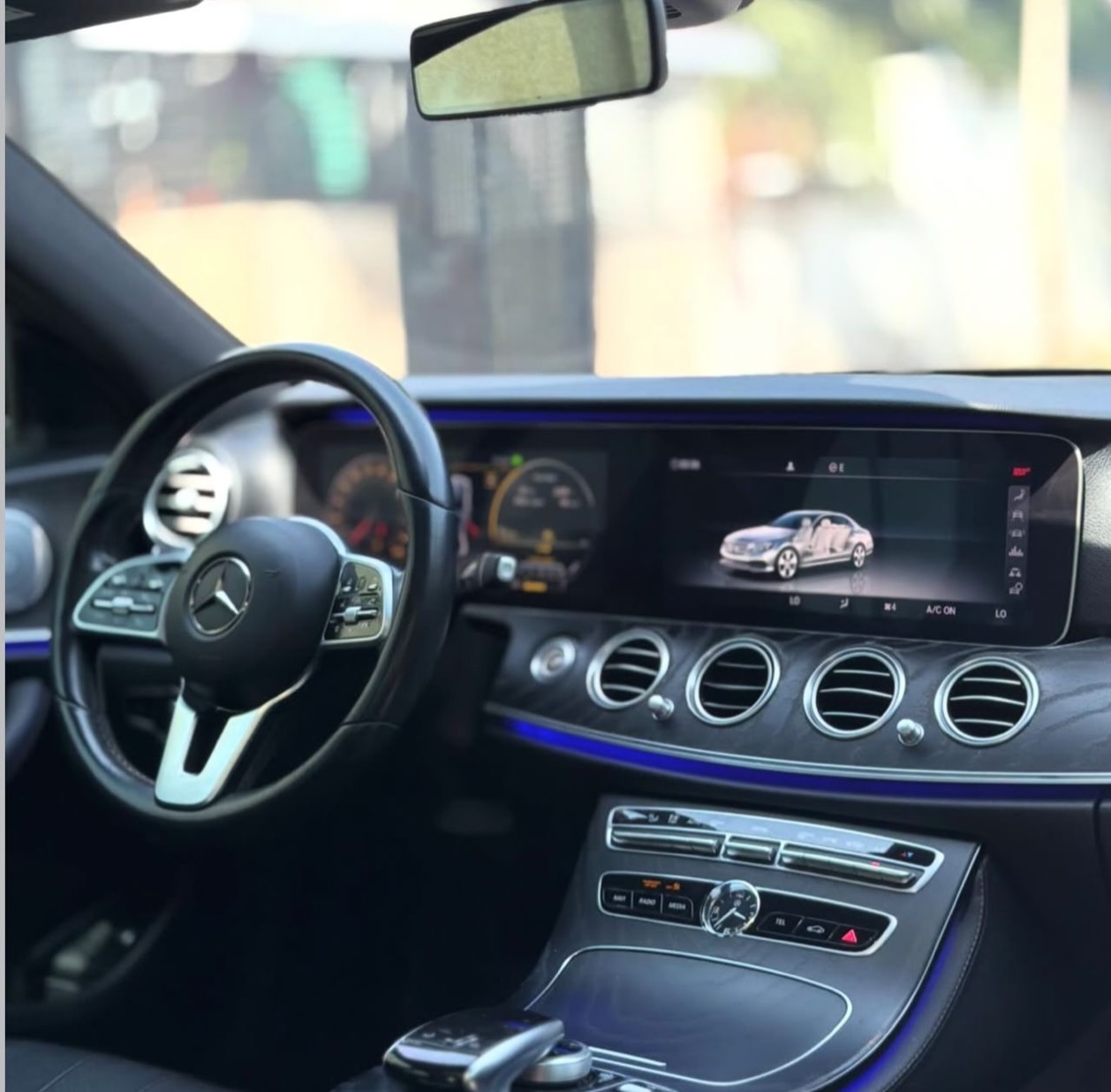 2019 Mercedes-Benz E300 - Image 3