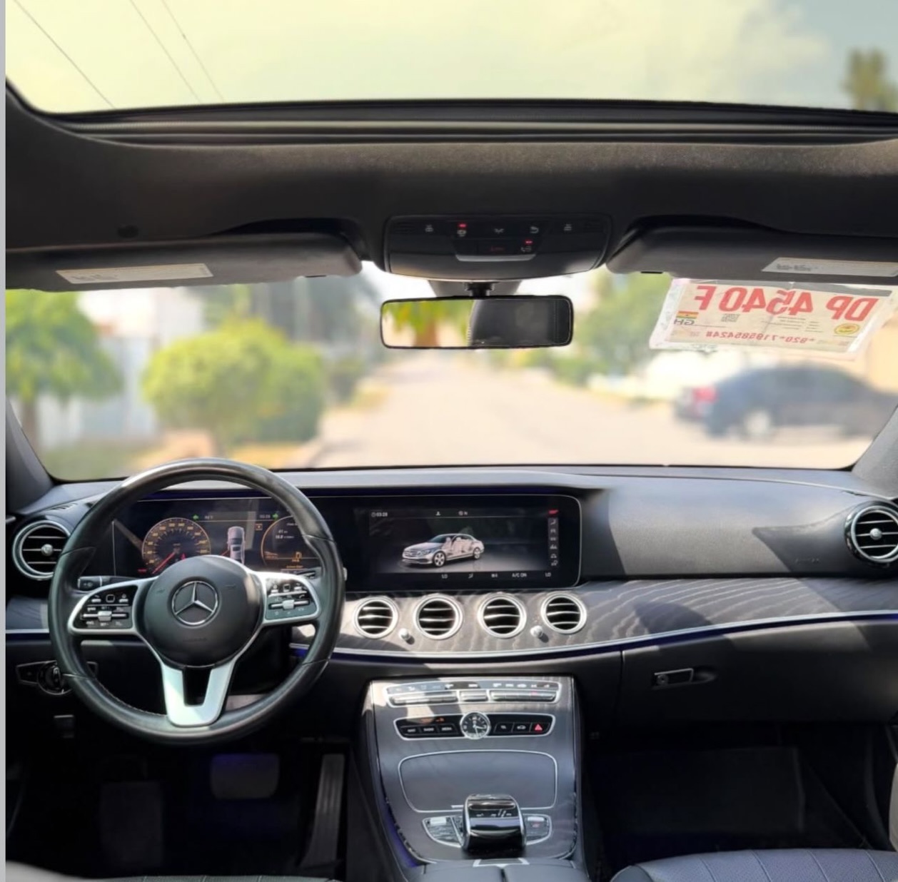 2019 Mercedes-Benz E300 - Image 4
