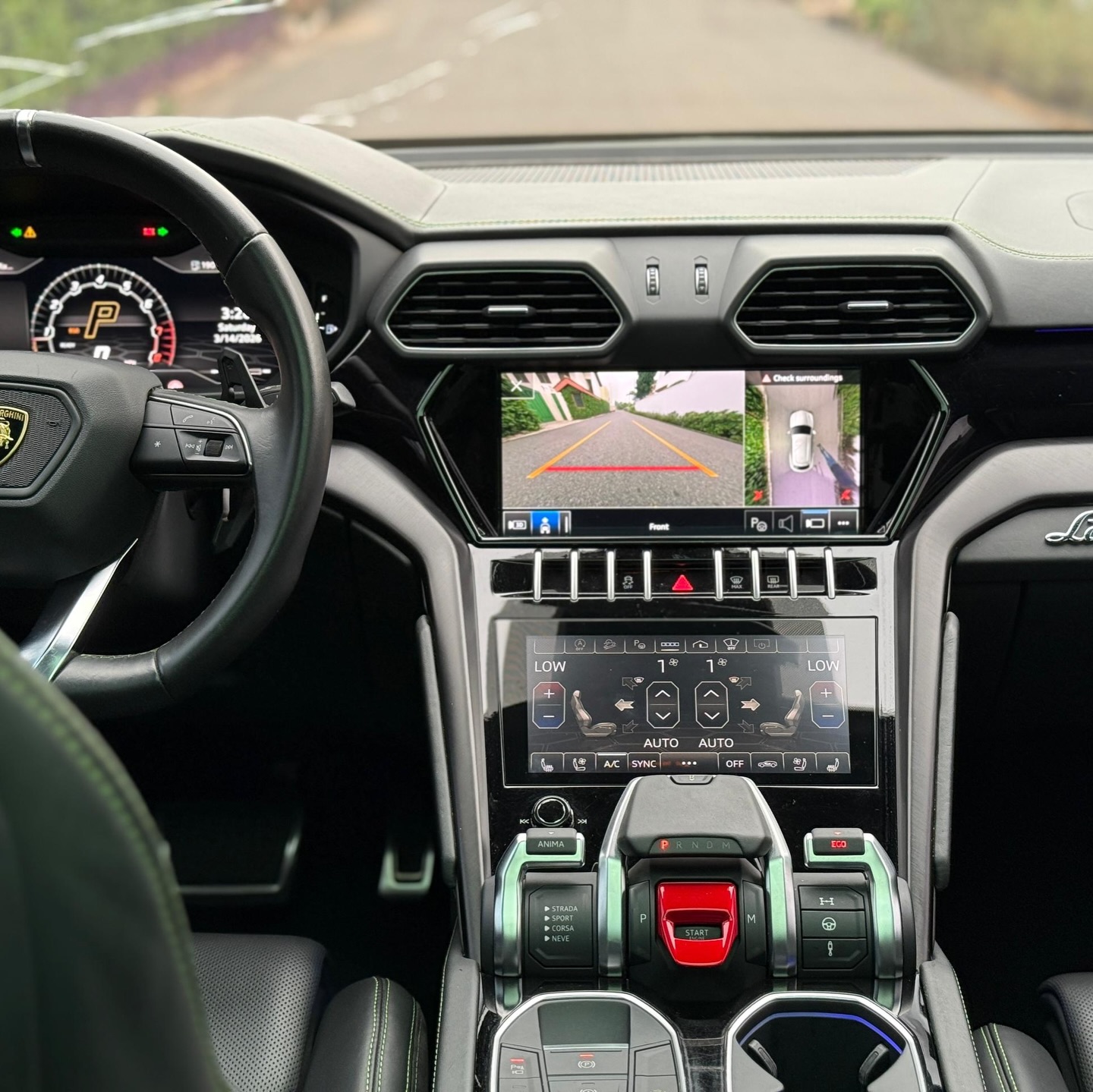 2022 Lamborghini Urus  - Image 8