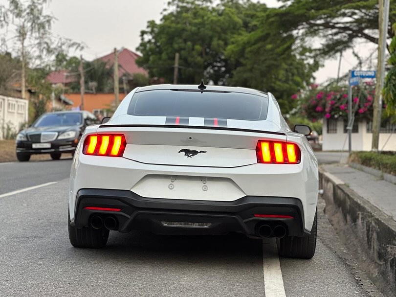 2024 FORD MUSTANG - Image 5