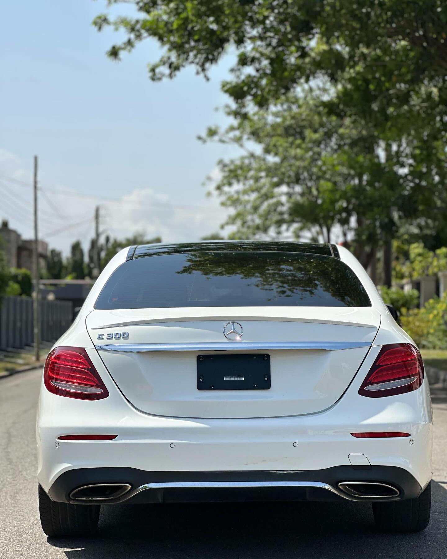 2017 Mercedes Benz E300 - Image 2