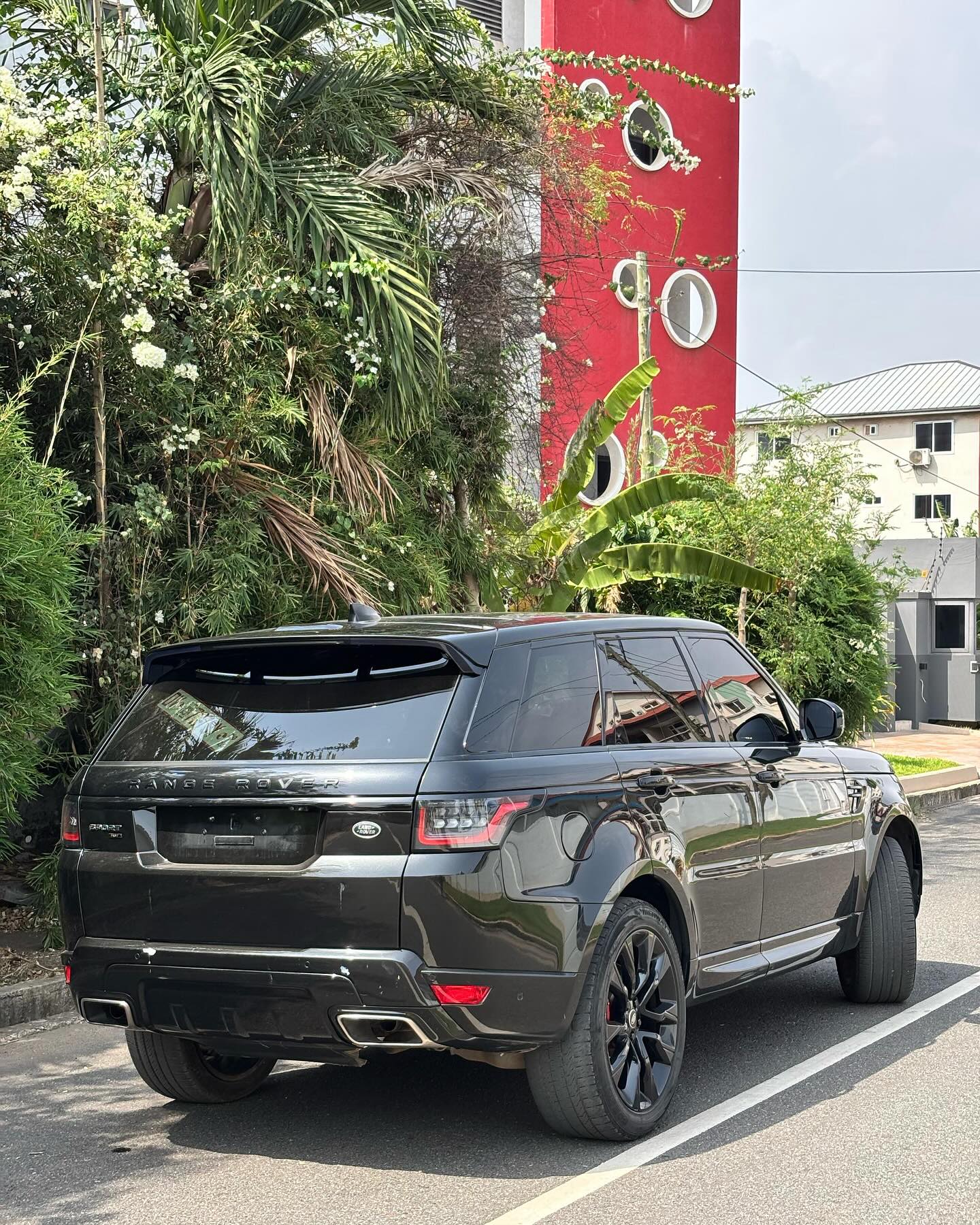 2020 Range Rover Sport HST  - Image 3
