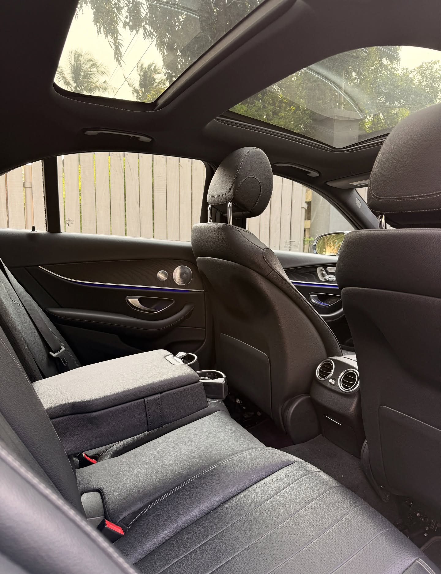 2021 Mercedes Benz E350 4matic - Image 2