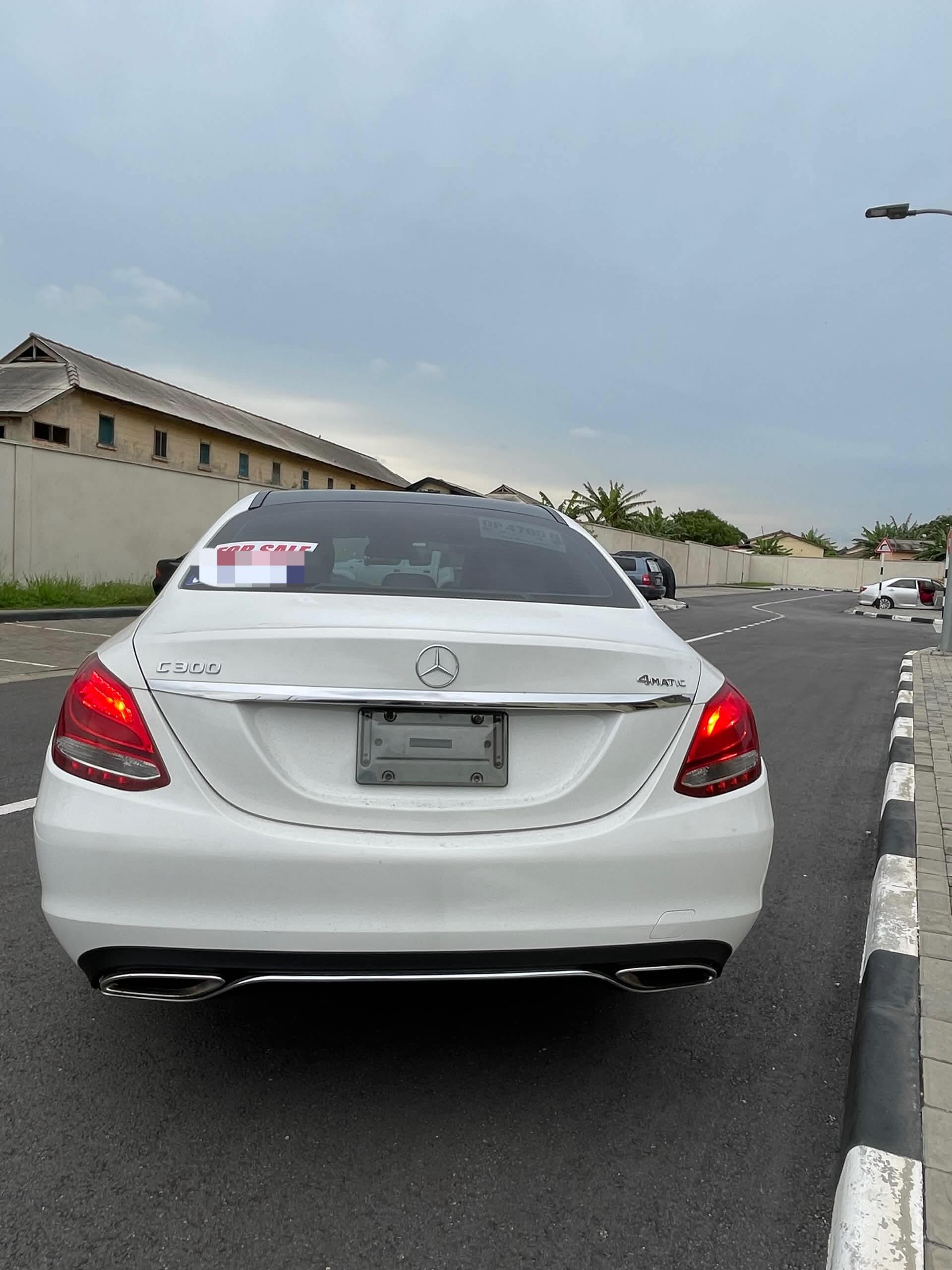 2017 Mercedes Benz C300