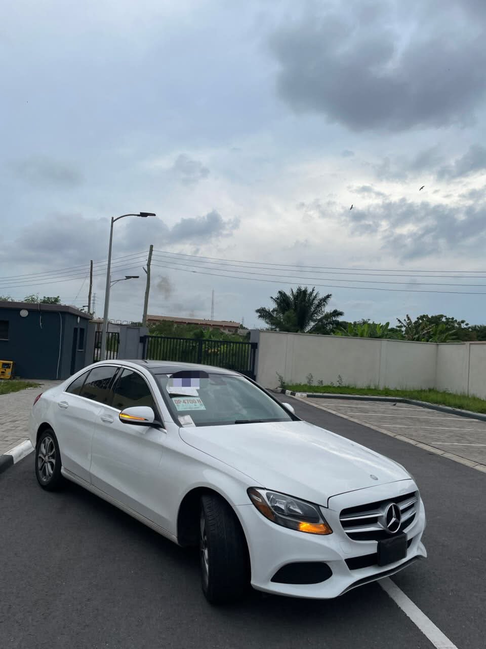 2017 Mercedes Benz C300 - Image 3