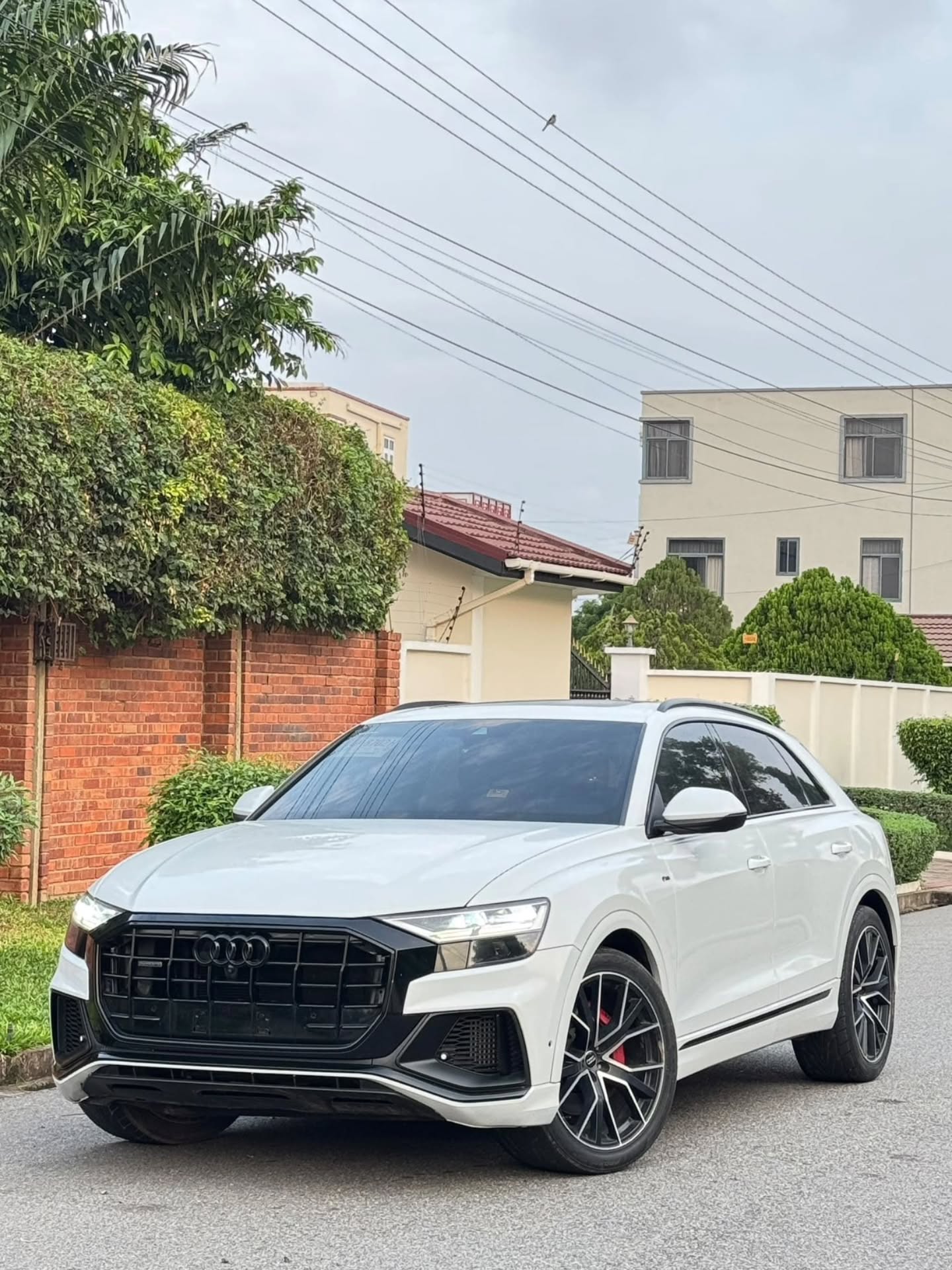 2021 Audi Q8 Premium Plus - Image 3