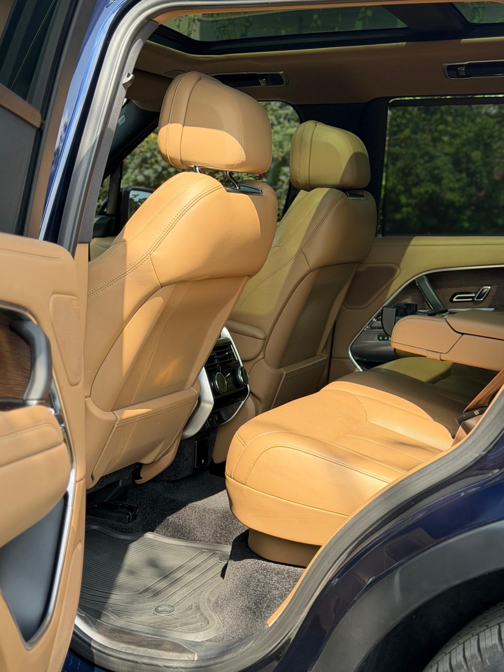 2023 RANGE ROVER VOGUE  - Image 6